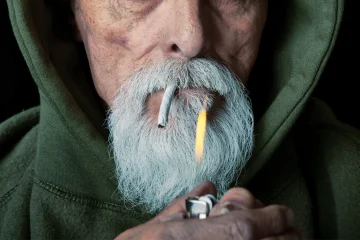 A mund të ngadalësoj marihuana plakjen e trurit? Ja çfarë thotë studimi