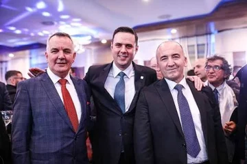 Gazmend Muhaxheri e Imri Ahmeti i dalin kundër Lumir Abdixhikut: Degët në Pejë e Lipjan kërkojnë dorëheqjen e tij