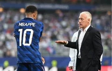 Deschamps largohet përkohësisht nga drejtimi i Francës në Kupën e Botë