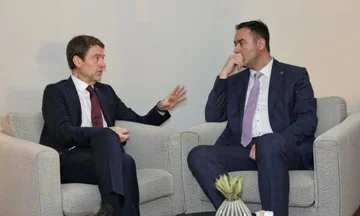 Hoxha e Konjufca takohen në Forumin e Dubrovnikut, flasin për “koordinim të ngushtë” për rrugën drejt BE’së