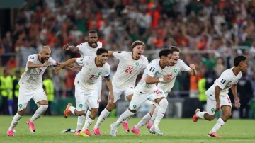 Maroku eliminon Holandën me penallti dhe kalon në 1/8 e finales