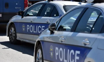 Ekstradohen në Kosovë nga Gjermania dy persona, kërkoheshin për mashtrim dhe shtytje në vrasje të rëndë, policia jep detaje