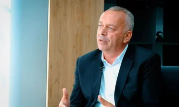 Ramosaj shpërthen pas inspektimeve në “Vita”: Skenarë të poshtër, s’ka çka lypë këshilltari aty