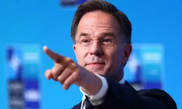 Rutte mbështet sulmet amerikane ndaj Iranit: Thelbësore që SHBA të reagojë me vendosmëri