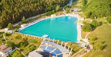 Uji i pishinës së Gërmisë i pastër, IKShPK publikon analizat