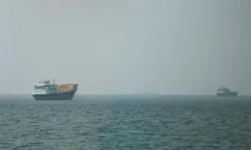 BBC: Edhe një herë, Irani po luan çuditërisht mirë me Ngushticën e Hormuzit