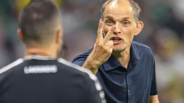 FIFA përgatit ndëshkime për lojtarët dhe trajnerët që kritikuan gjyqtarët pas Kupës së Botës