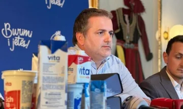 "Ministër, qiti rezultatet" - Qumështorja “VITA” thirrje Armend Mujës