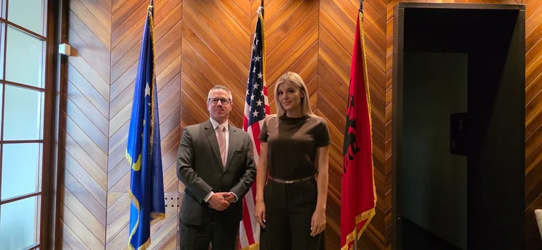 Zyrtarë të Departamentit Amerikan të Shtetit vizitojnë Devolli Group