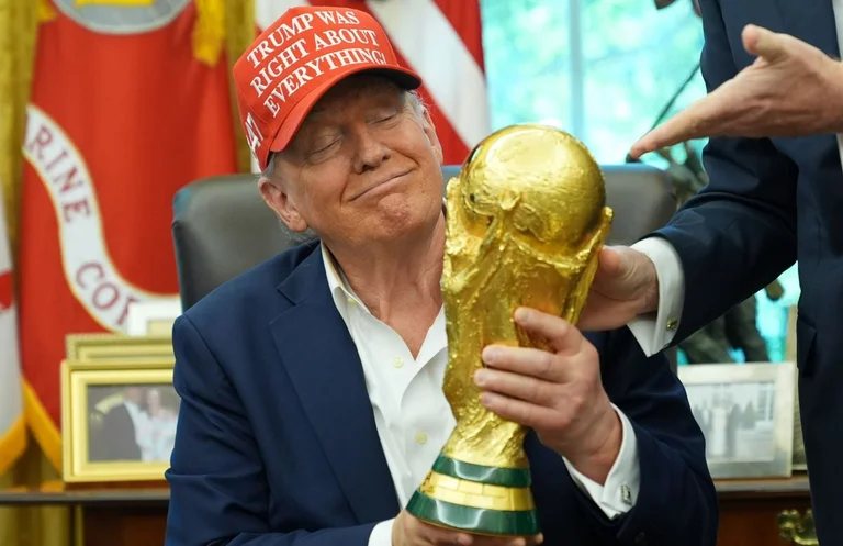 Ku do ta shohë Trumpi finalen Spanjë-Argjentinë? - E zbulon Shtëpia e Bardhë