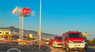 Aksident i rëndë trafiku në Komoran, policia e zjarrfikësit në vendin e ngjarjes