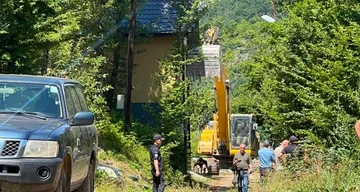 Rrënimi i shtëpive te Ujmani, reagon ambasada britanike: Jemi të shqetësuar, u ndërmorën veprime derisa procedurat gjyqësore po vazhdojnë