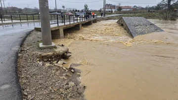 IHMK publikon analizën për motin e 20–22 korrikut, jep sqarime për paralajmërimet meteorologjike