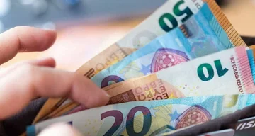 Shqipëria nis përgatitjet për euron, rregulla të reja për politikën monetare