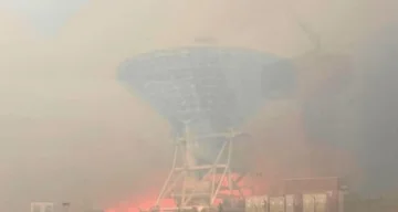 Zjarret në Spanjë përfshijnë observatorin kryesor të NASA-s, evakuohet kompleksi i komunikimeve hapësinore