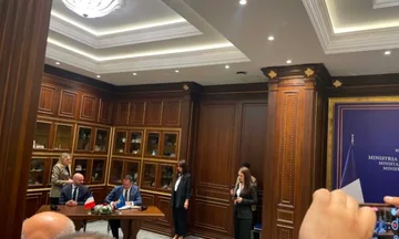 Përfundon takimi Konjufca–Haddad, nënshkruhen disa marrëveshje bashkëpunimi