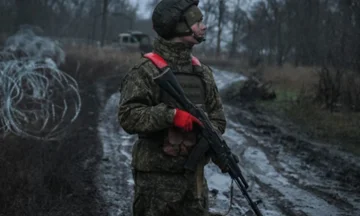 DW: Rusia josh të varfrit me paga dhe shtetësi, shumë përfundojnë të vrarë në Ukrainë