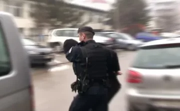Këta janë dy serbët e arrestuar për krime lufte në Kosovë