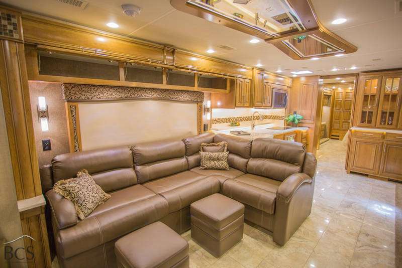 “Shtëpia me rrota” (Foto/Video)