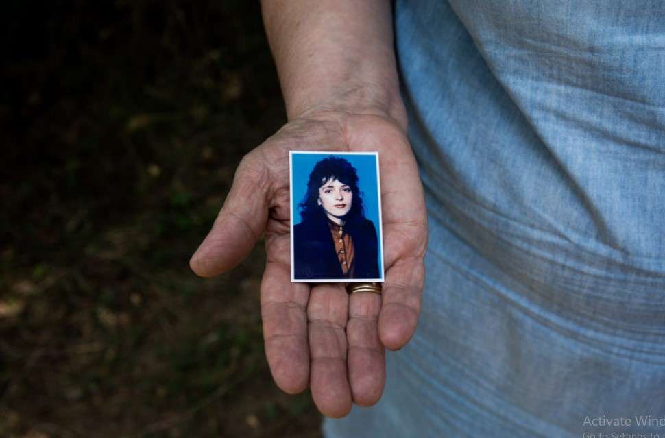 Gazeta politike amerikane shkruan për të dhunuarat seksuale të Kosovës: Lexoni rrëfimet e tyre