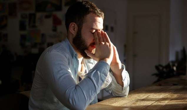 Studim: Burrat e divorcuar, shumë herë më të rrezikuar nga sëmundjet