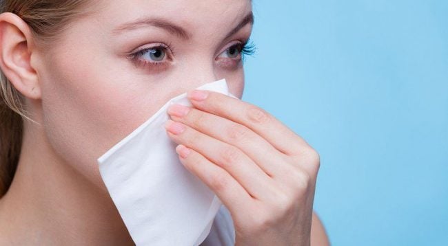 Çka e shkakton gjakderdhjen e hundëve gjatë dimrit?