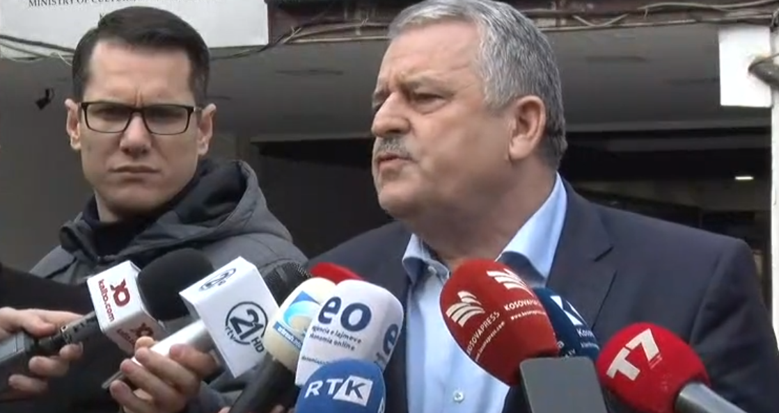 Agim Veliu: Nuk lëvizim, LDK do pesë ministri, kryeparlamentarin dhe presidentin