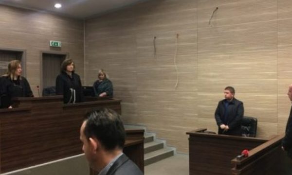 Ish-kryetari i Drenasit Nexhat Demaku lirohet nga akuza për keqpërdorim detyre