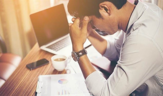 Stresi financiar kërcënim serioz për shëndetin e njeriut