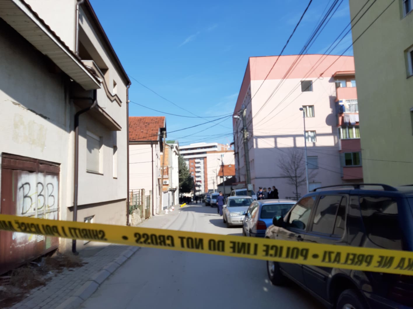 Identifikohen prindërit dhe dy djemtë e vrarë në Gjilan