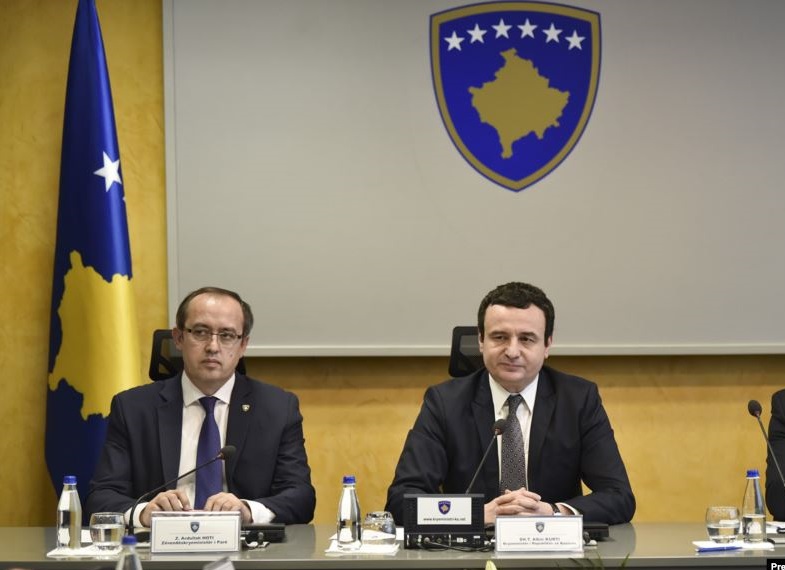 Hoti del kundër shefit të tij në Qeveri: Marrëveshjet e Mynihut, në interes të Kosovës