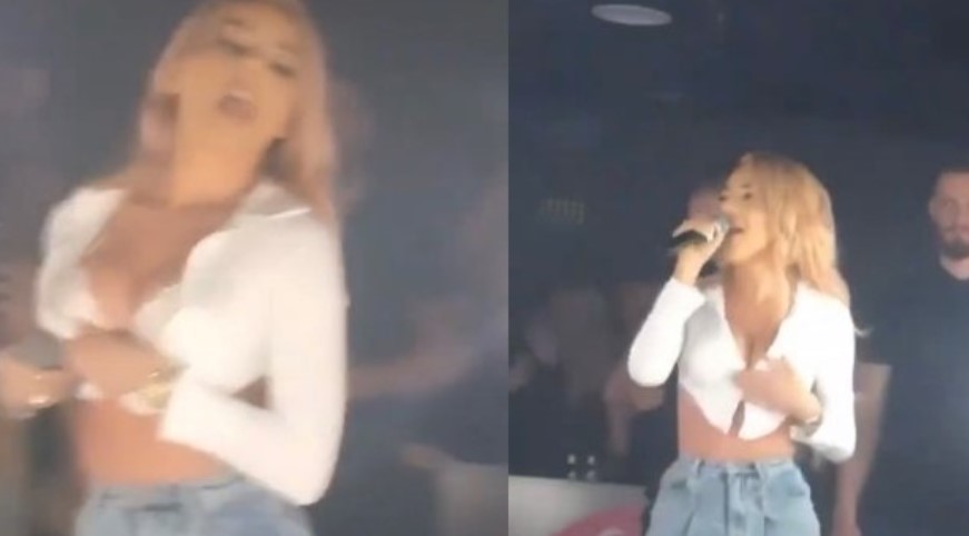 Taynën e ‘tradhton’ veshja, i zbërthehet këmisha në koncert