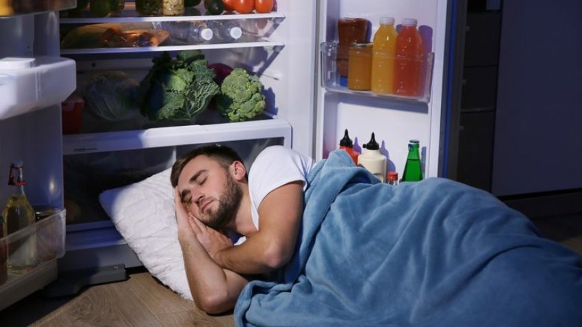 Patjetër duhet lexuar: Djersitja gjatë natës nuk është normale!