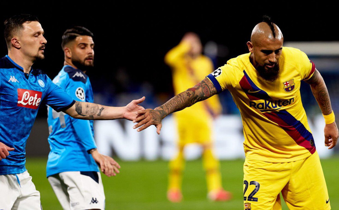 Barcelona i mbijeton Napolit në ‘San Paolo’: Nxjerr një barazim dhe mbyll ndeshjen me dhjetë lojtarë