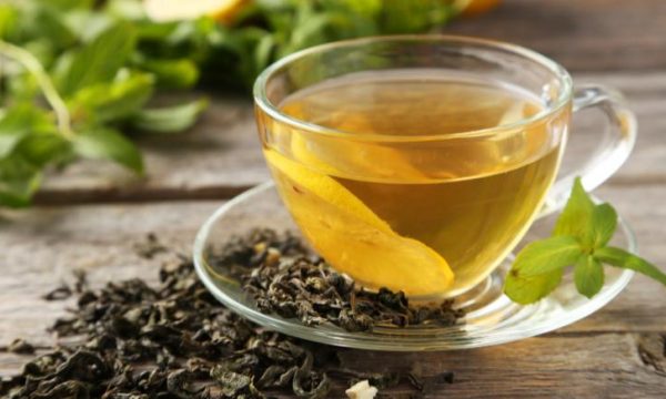 Si të jetoni më gjatë: Pijeni këtë çaj tri herë në javë rregullisht