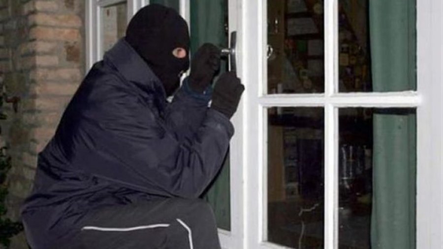 Grabitja e armatosur në Istog, Policia arreston të dyshuarin   
