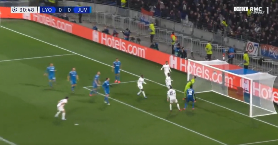 Lyoni befason Juventusin e Ronaldos: Kalon në epërsi me një gol fantastik