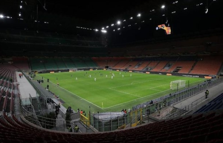 Milan ua kthen tifozëve paratë e biletave