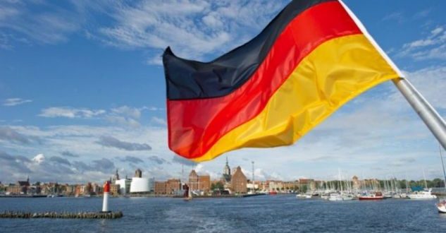 Gjermania do t’u bëjë teste udhëtarëve që kthehen për të shmangur karantinën