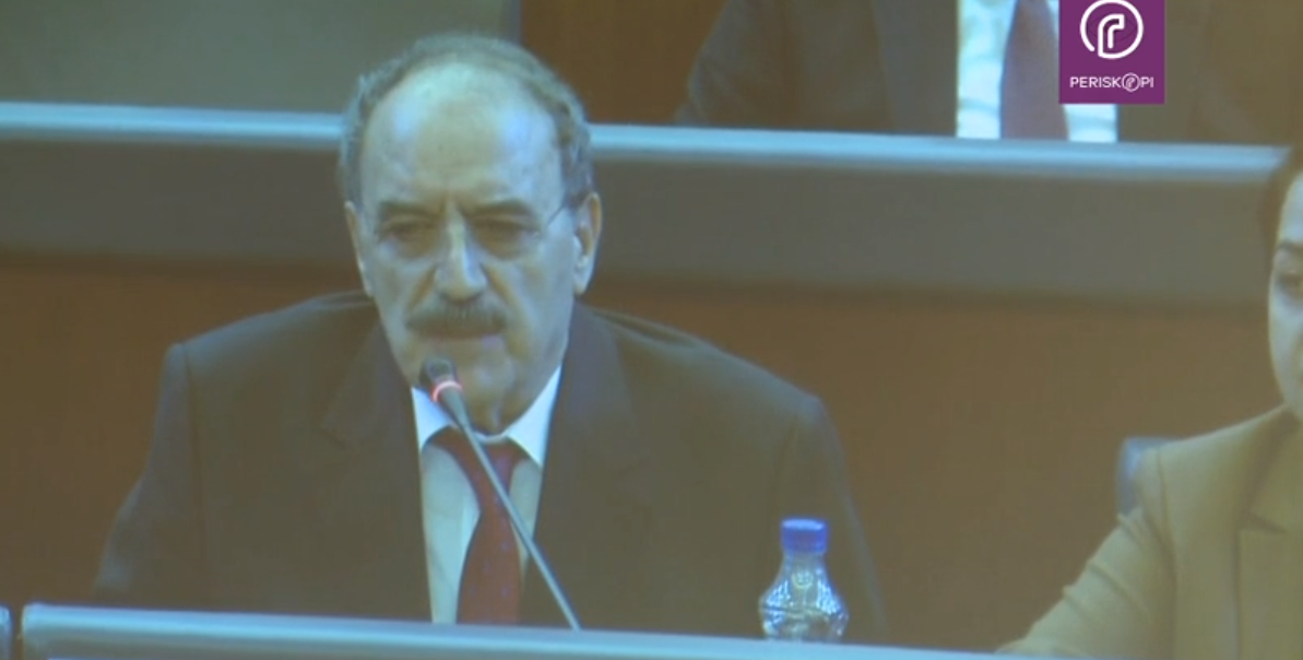 Jahja Kokaj mendon se një deputet i PDK-së u tall me të, Glauk Konjufca i thotë “Ai u pajtua me ty”