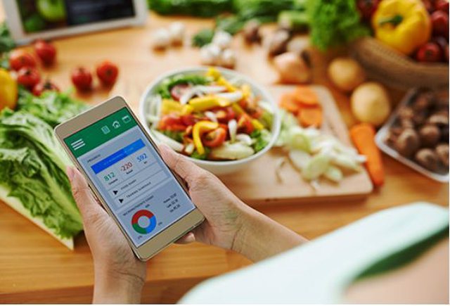 Keni shtuar kile gjatë karantinës? 12 mënyra për të rënë në peshë pas moshës 40-vjeçare