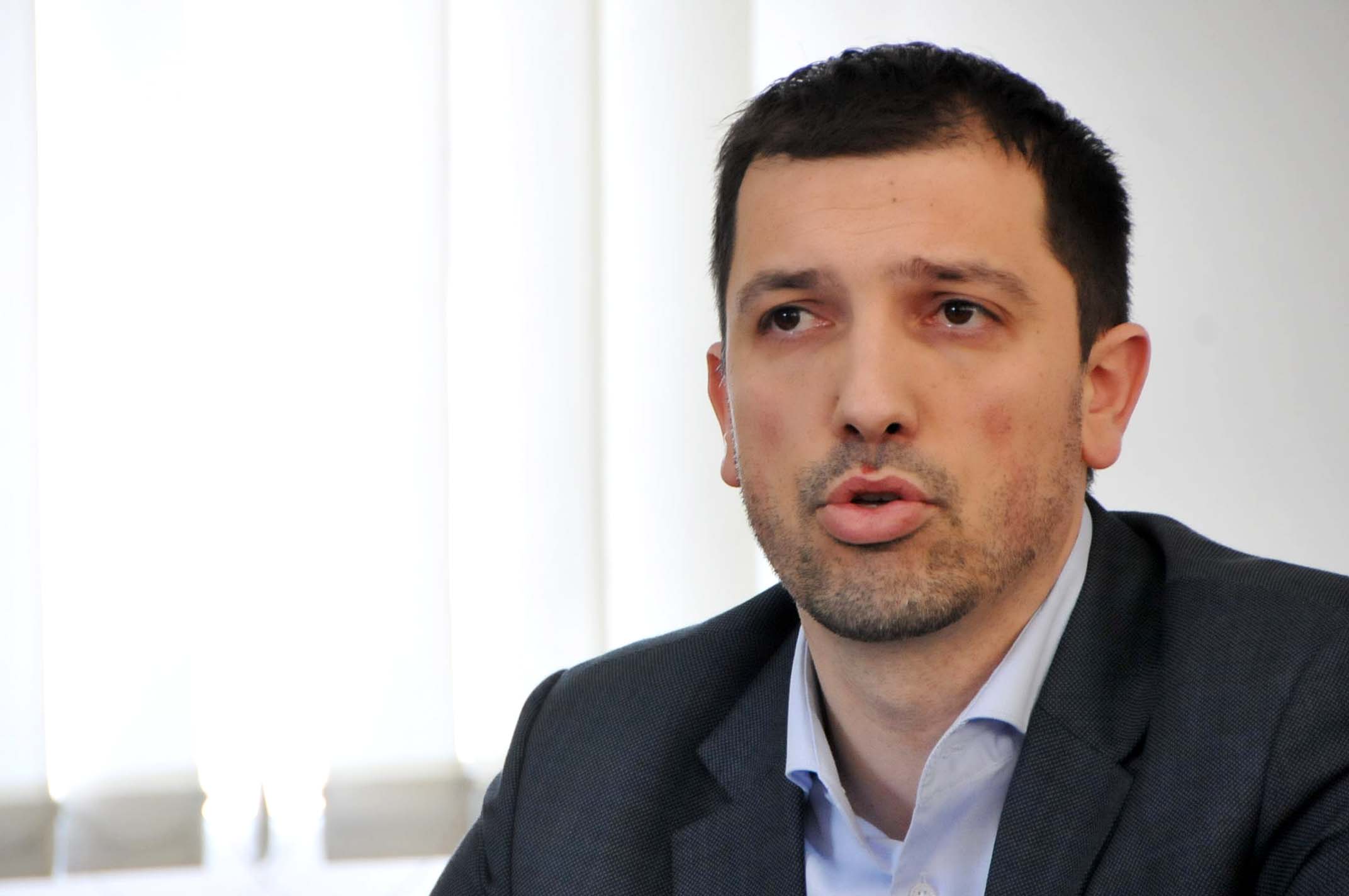Dardan Sejdiu: Fushata në Podujevë është shëndrruar në betejë të partive politike