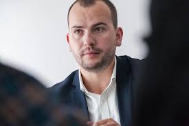 Qëndron Kastrati flet rreth gjendjes së të infektuarit me koronavirus nga Topanica e Kamenicës