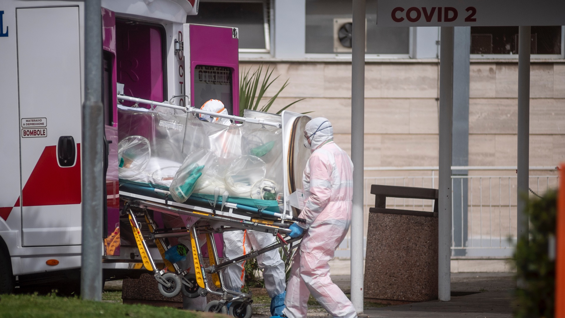 Vdes sportisti 35-vjeçar në Francë nga koronavirusi