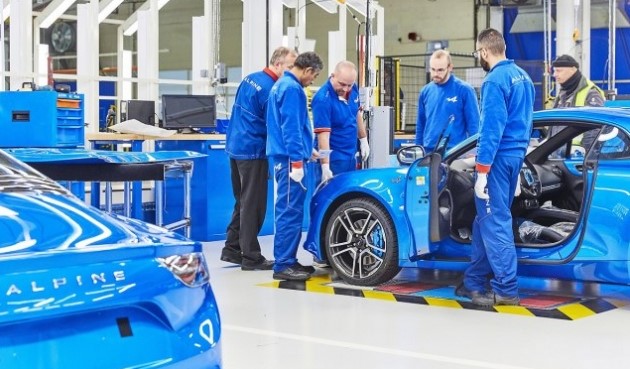 Renault mbyll katër fabrika në Francë, gjashtë modele të rrezikuara?