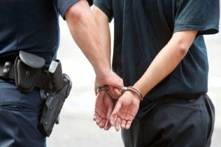 Arrestohet një burrë me 27 kg heroinë në Prishtinë, Policia ia sekuestron veturën dhe disa dinarë