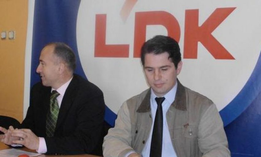 Zyrtari i LDK-së teston peticionin e VV-së: Është mashtrim, secili mund të fut të dhëna fallse