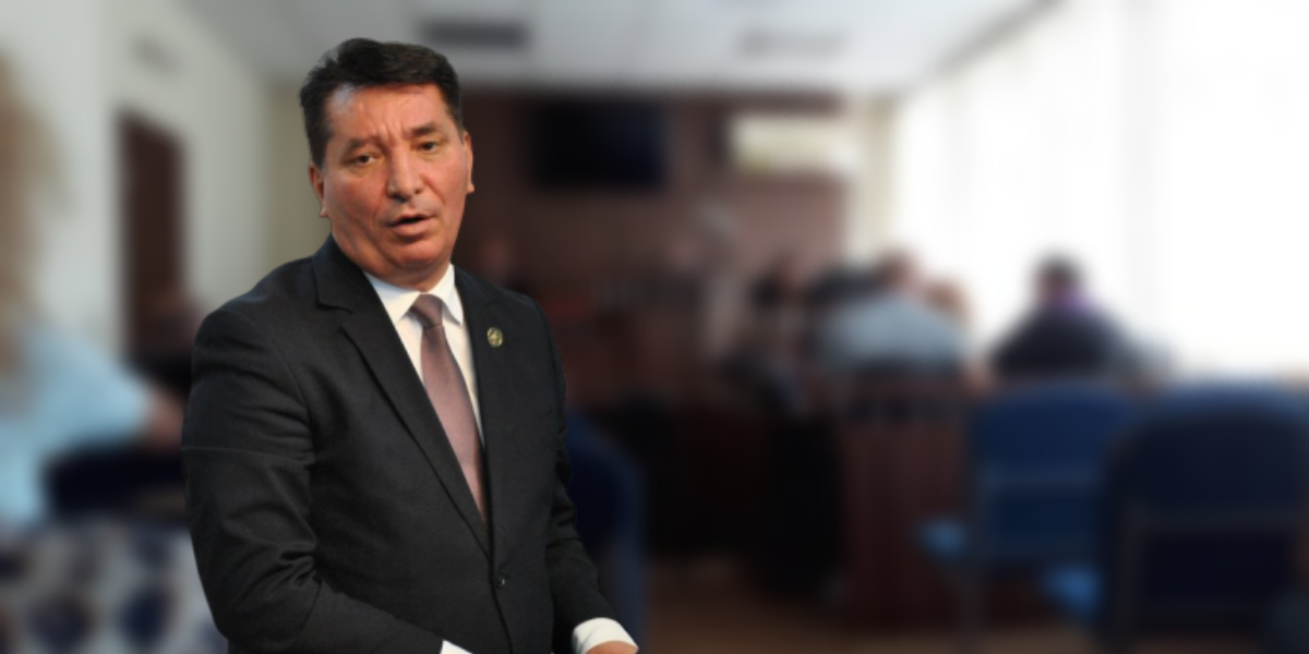 Lekaj thotë se me LDK-në janë marrë vesh që të ndërtohet autostrada e Dukagjinit