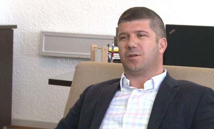 Ish drejtori i KEK ut e quan Mujën sekser  Sa e drejtova unë kompaninë  nuk u rritën faturat e s u importuan 800 milionë euro rrymë