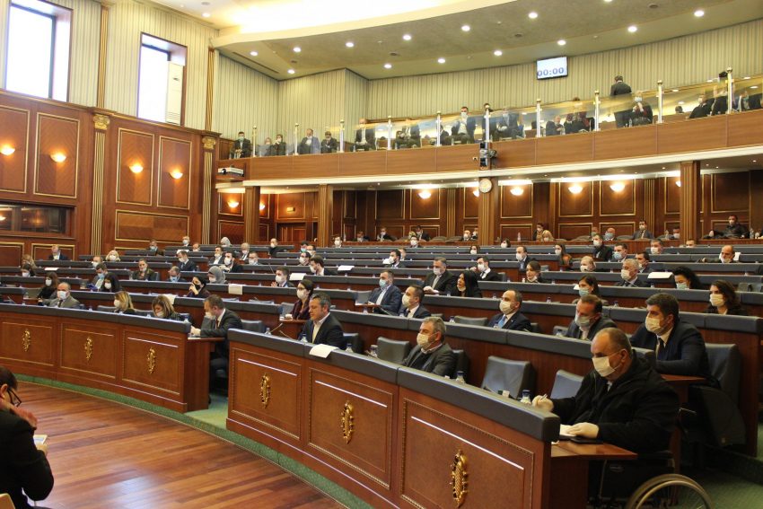 Deputeti i Kuvendit të Kosovës reagon për anulimin e ndeshjes Drita – Linfield